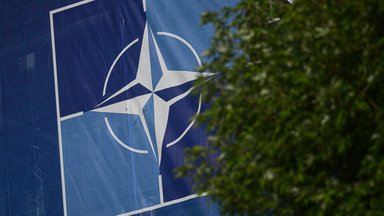 NATO-Flagge zum NATO-Gipfel in Ankara