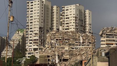 Caracas durch Erdbeben der Stärke 7,2 und 7,5 zerstört