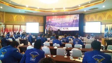 Sekolah Anti Korupsi, Demokrat, Bandung, FNF Indonesia,