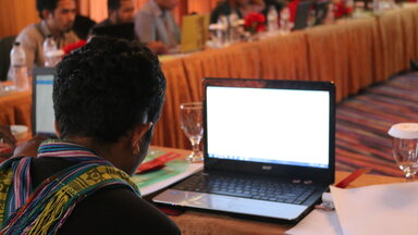 Sosial Media PDIP dan FNF