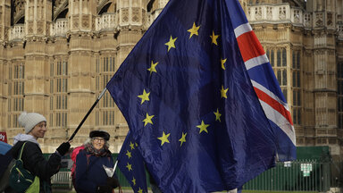 Das Vereinigte Königreich gehört gemeinsam mit Frankreich zu den Initiatoren einer gemeinsamen Europäischen Außen- und Sicherheitspolitik. 
