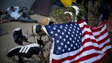 Miembro caravana migrante