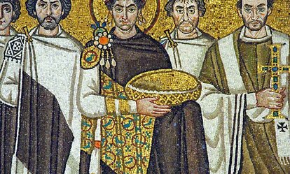 Emperor Justinian and his retinue. San Vitale. Ravena, Italy