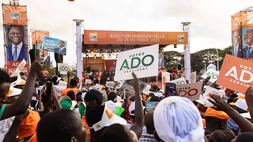 Der 83-jährige Alassane Dramane Ouattara stellt sich zur Wiederwahl auf. 