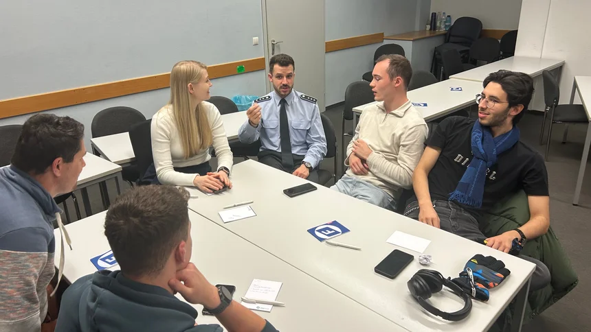 Students in Bonn Test an AI Tool for Public Debate