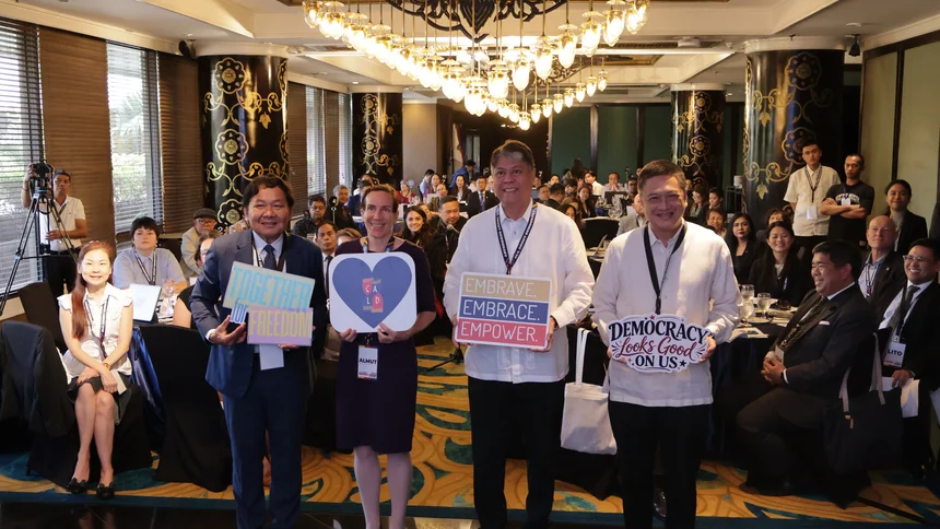 Opening Session - Group Picture